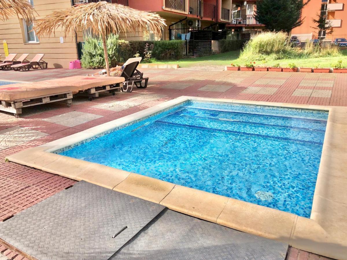 Sunny View Central - Menada Apartments Sunny Beach Esterno foto
