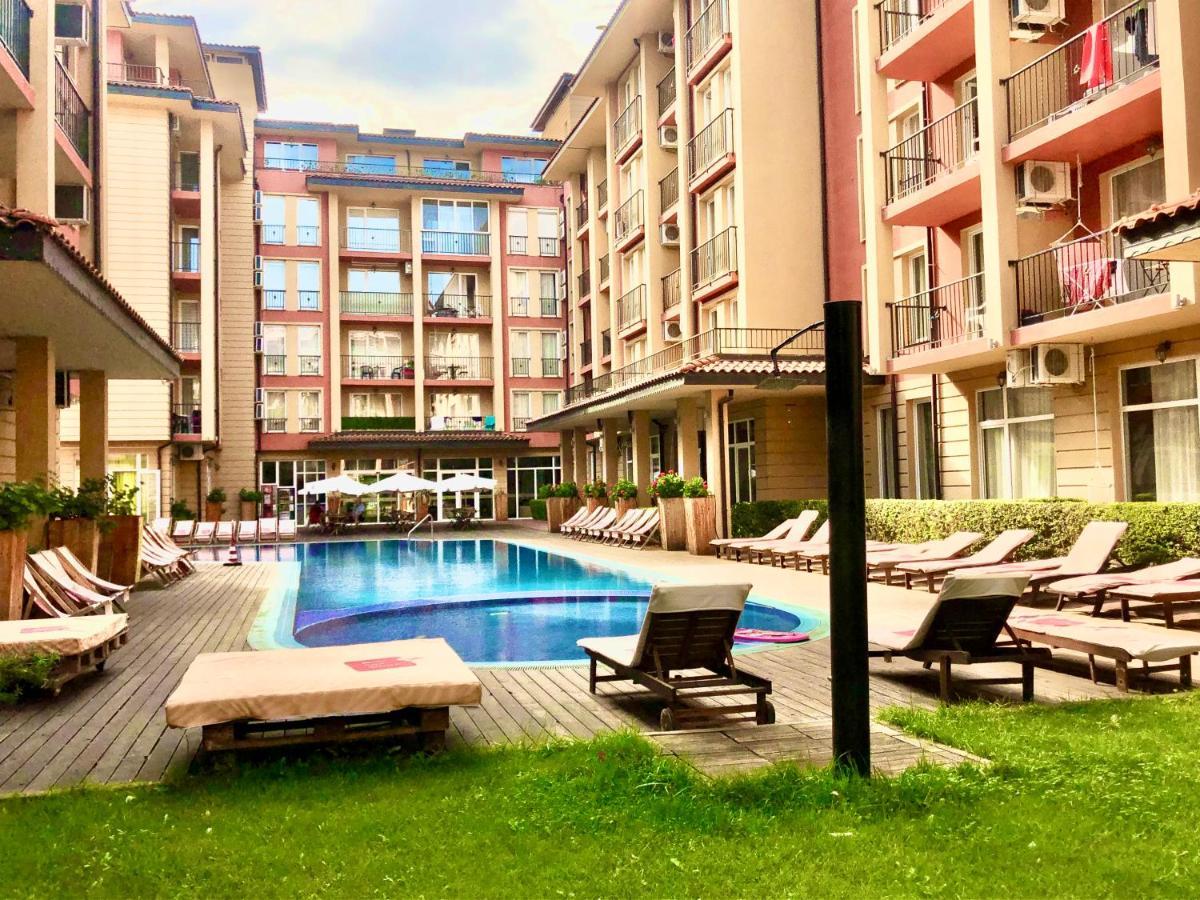 Sunny View Central - Menada Apartments Sunny Beach Esterno foto