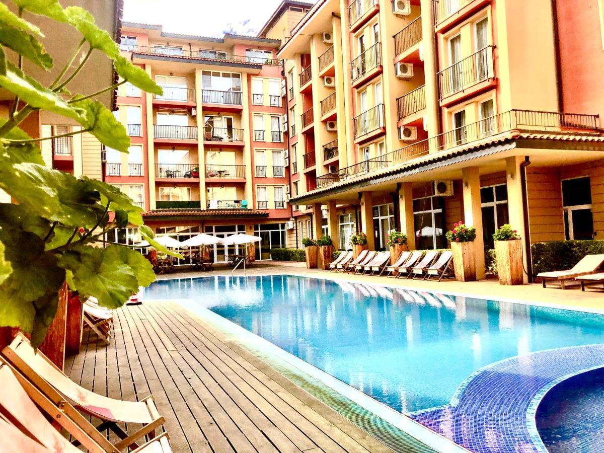 Sunny View Central - Menada Apartments Sunny Beach Esterno foto