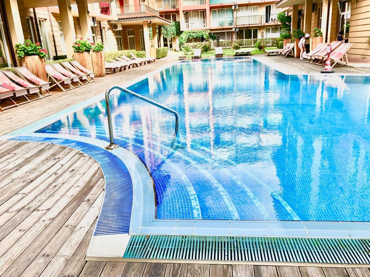 Sunny View Central - Menada Apartments Sunny Beach Esterno foto
